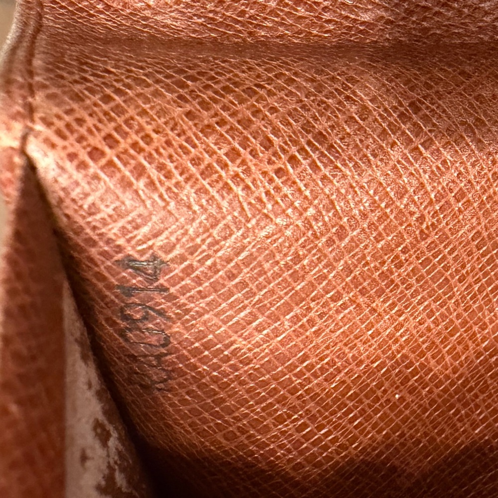 Louis Vuitton LV Brown Monogram Snap Wallet - Picture 7 of 13